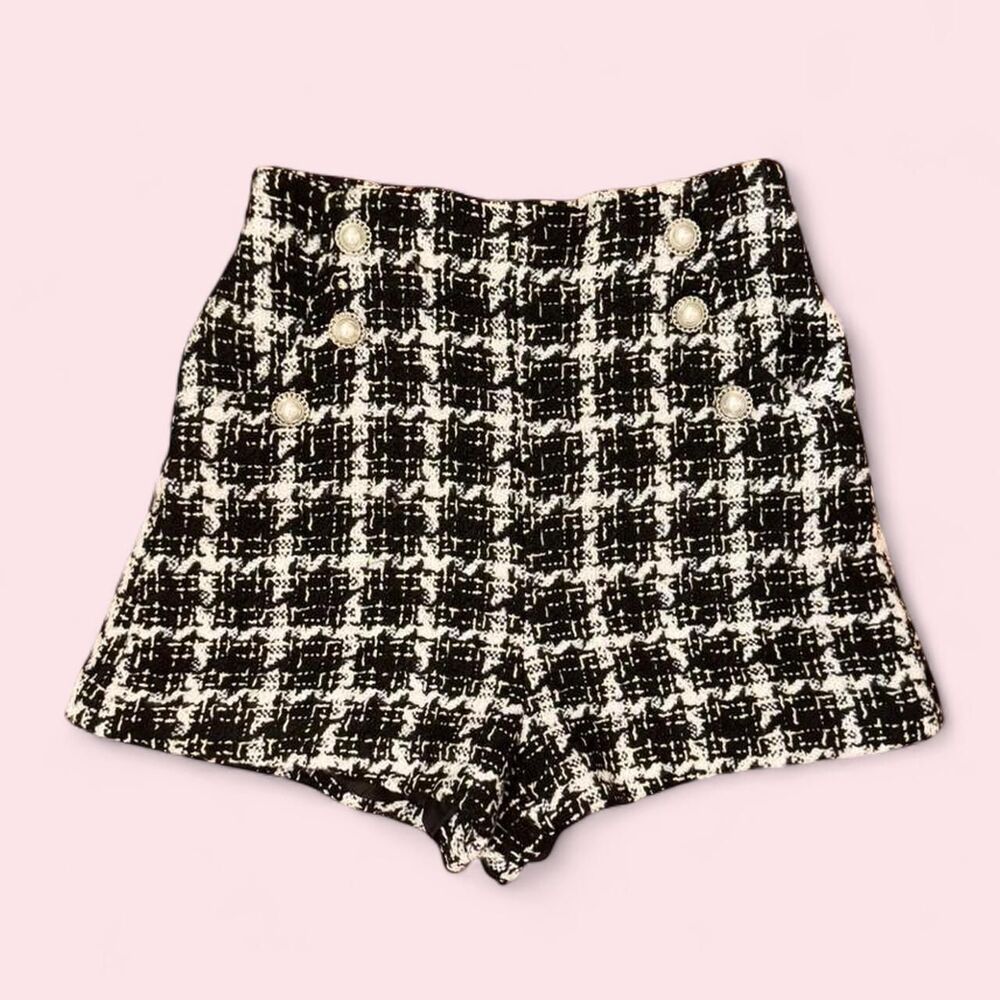 Black & white plaid tweed tailored shorts